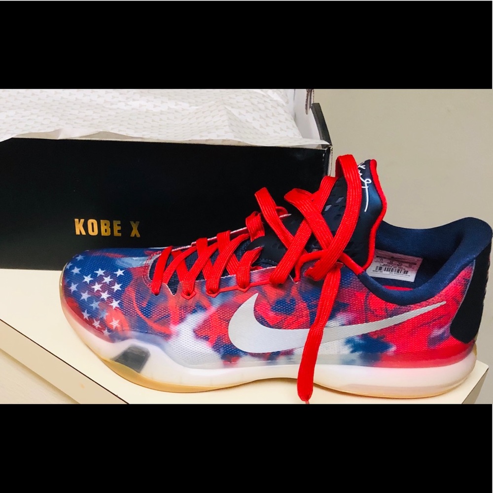 🔥🔥NIKE KOBE X SNEAKERS🔥🔥